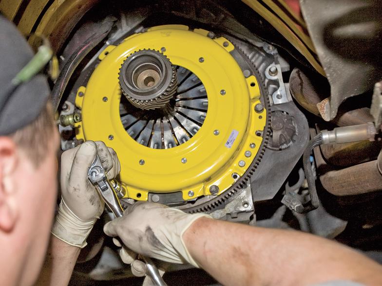 AUSTIN-HUTTO-ROUND-ROCK-CEDAR-PARK-CLUTCH-REPAIR